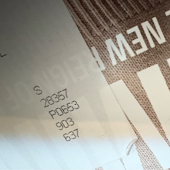 Out Magazine Set - - Picture 5 of 6